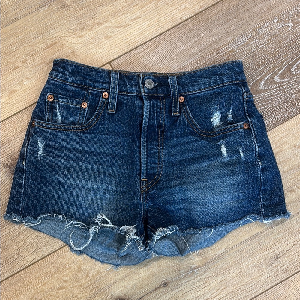 Levi’s Denim Distressed Women Shorts